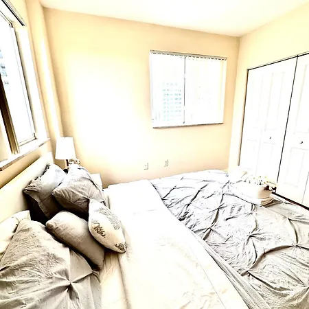 Private Bedroom In Miami - Coral Gables 601 Exterior photo